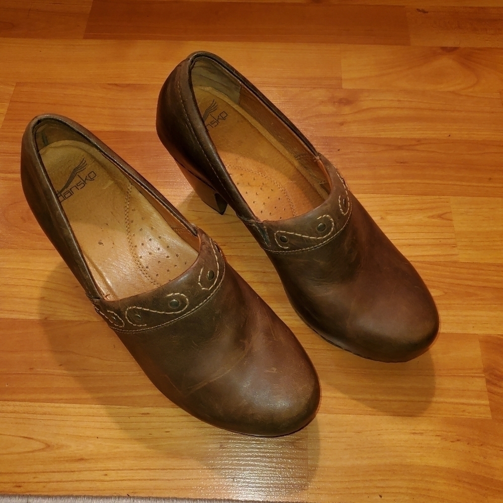 DANSKO CLOG/SHOE